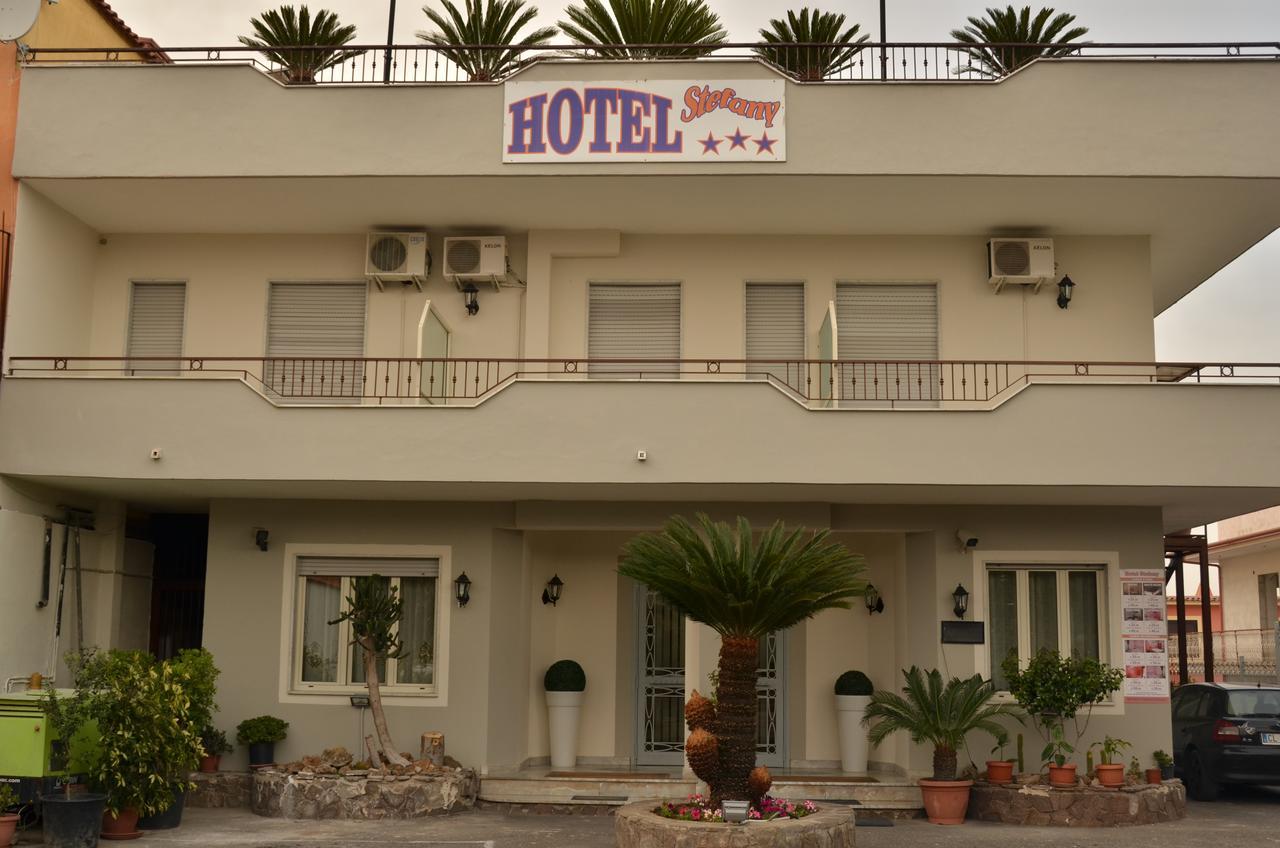 Hotel Stefany لاغو باتريا المظهر الخارجي الصورة