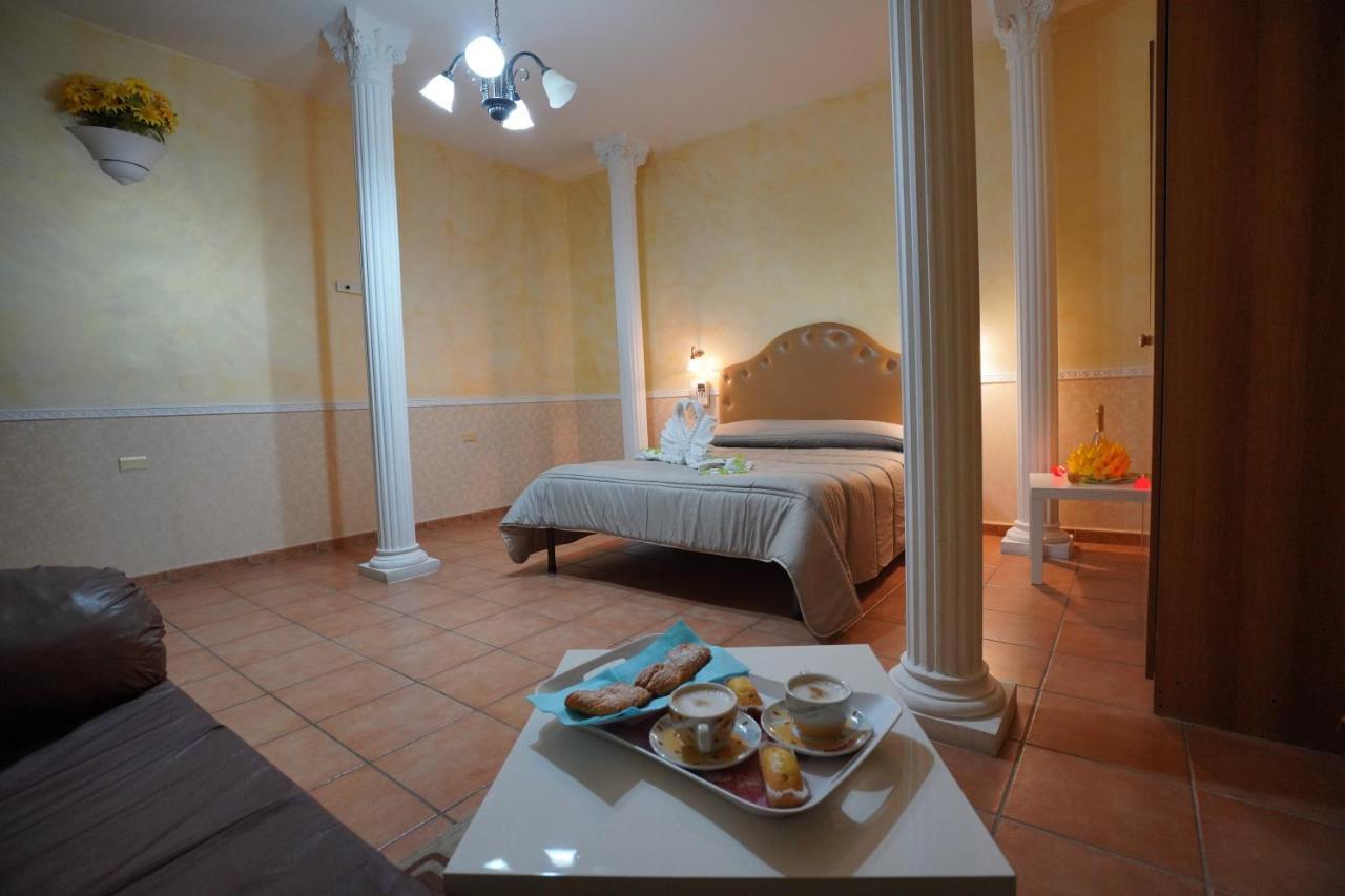 Hotel Stefany لاغو باتريا المظهر الخارجي الصورة
